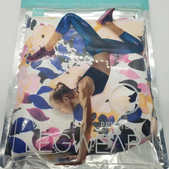 Women's Leggings - Picture 2 of 3